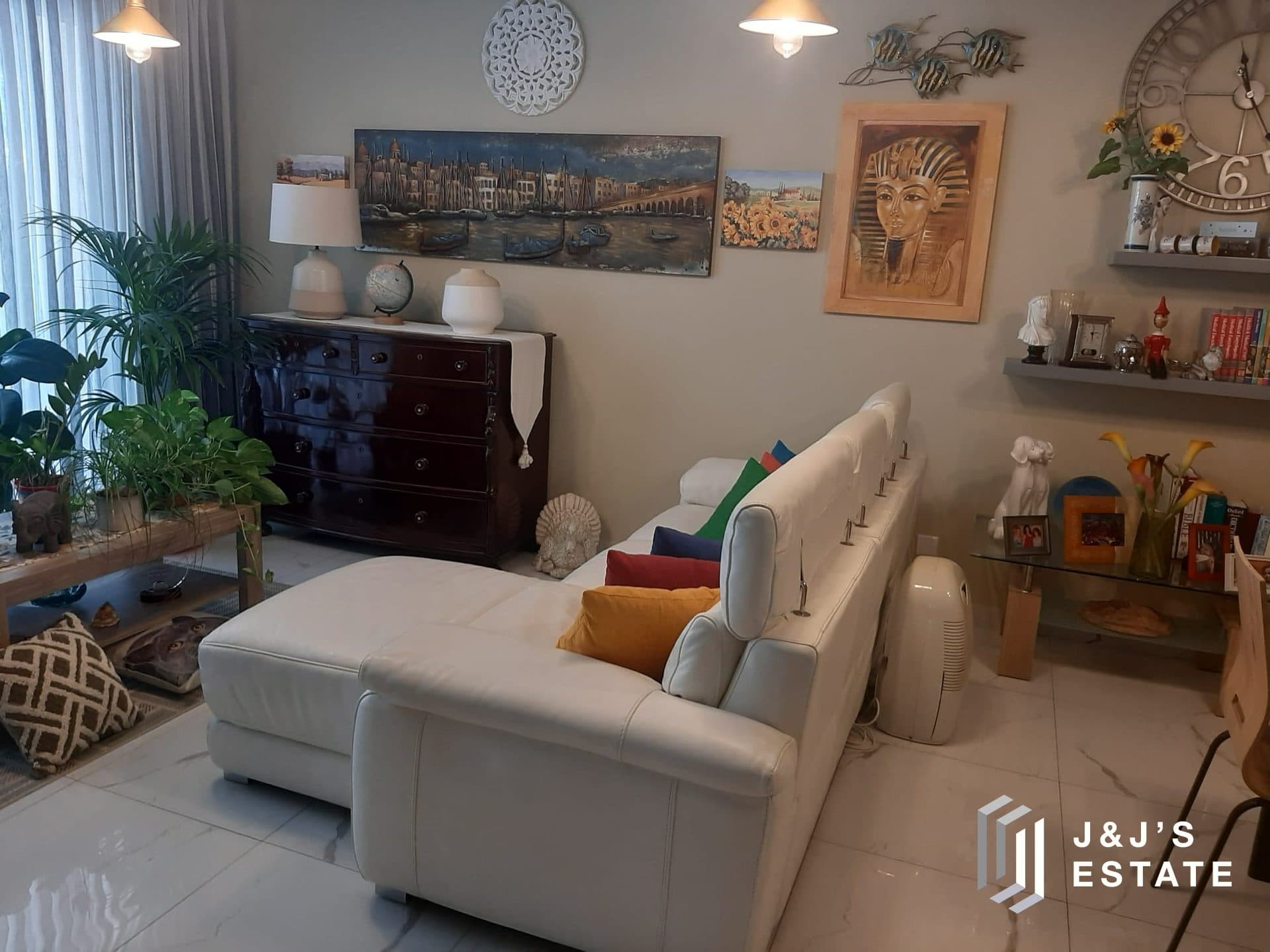 Furnished two-bedroom apartment with sea view in St Paul's Bay · 2