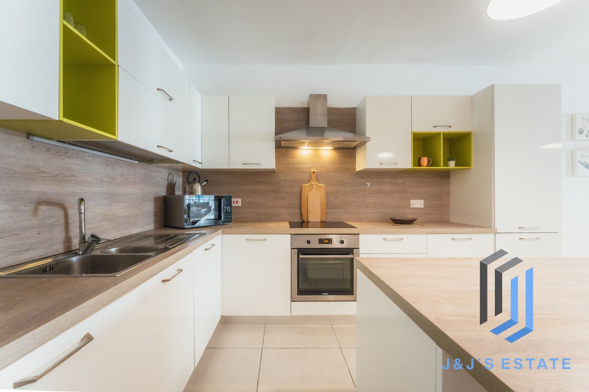 Furnished 3-Bed St Paul's Bay Apartment with Elevator · 7