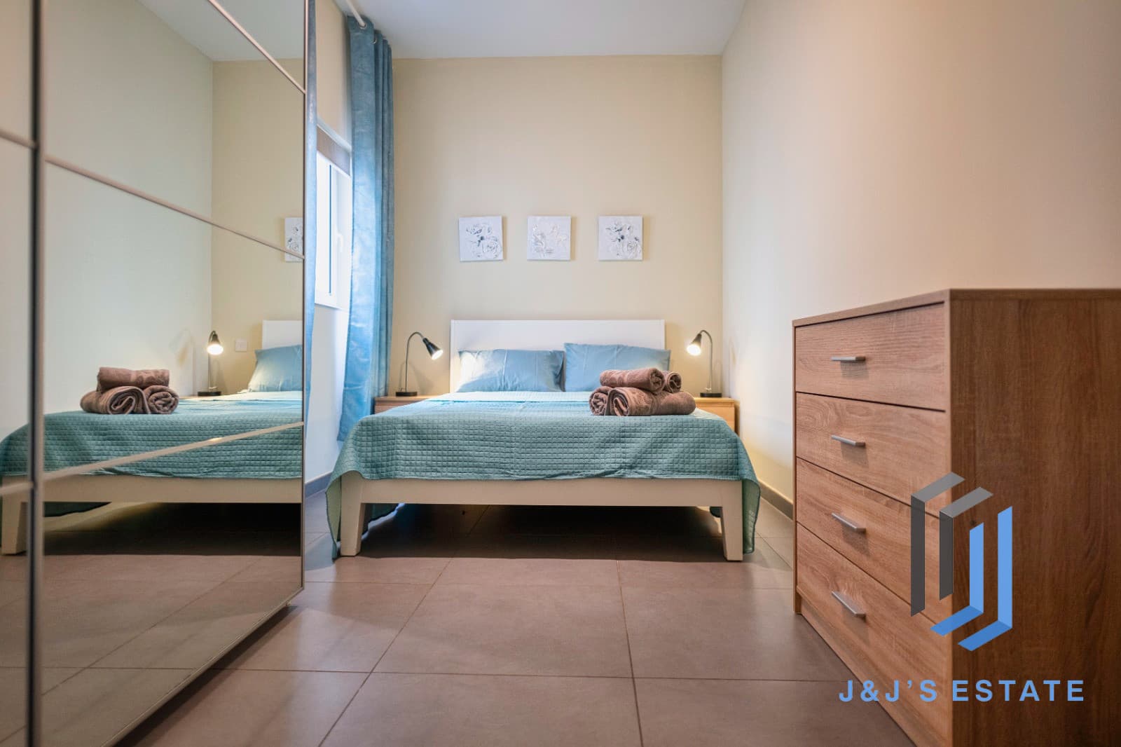 Furnished 3-Bed, 2-Bath Apartment in Sliema/Gzira Side · 15