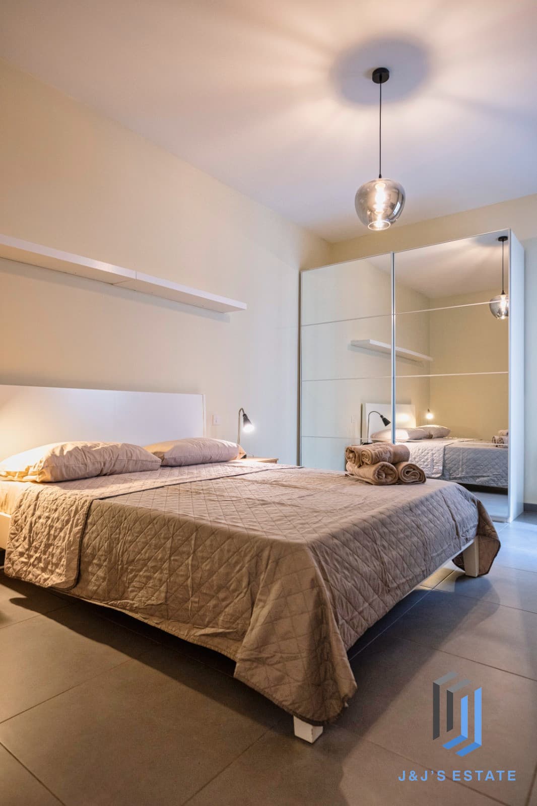 Furnished 3-Bed, 2-Bath Apartment in Sliema/Gzira Side · 19