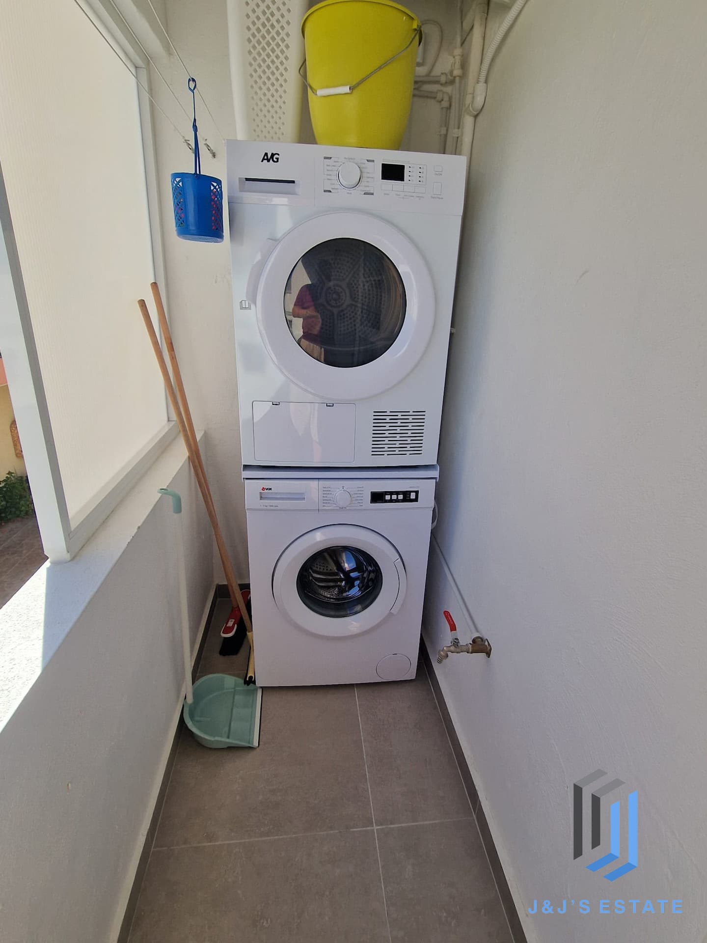 Fully Furnished 3 Bedroom 1 bathroom Apartment in Bugibba · 6