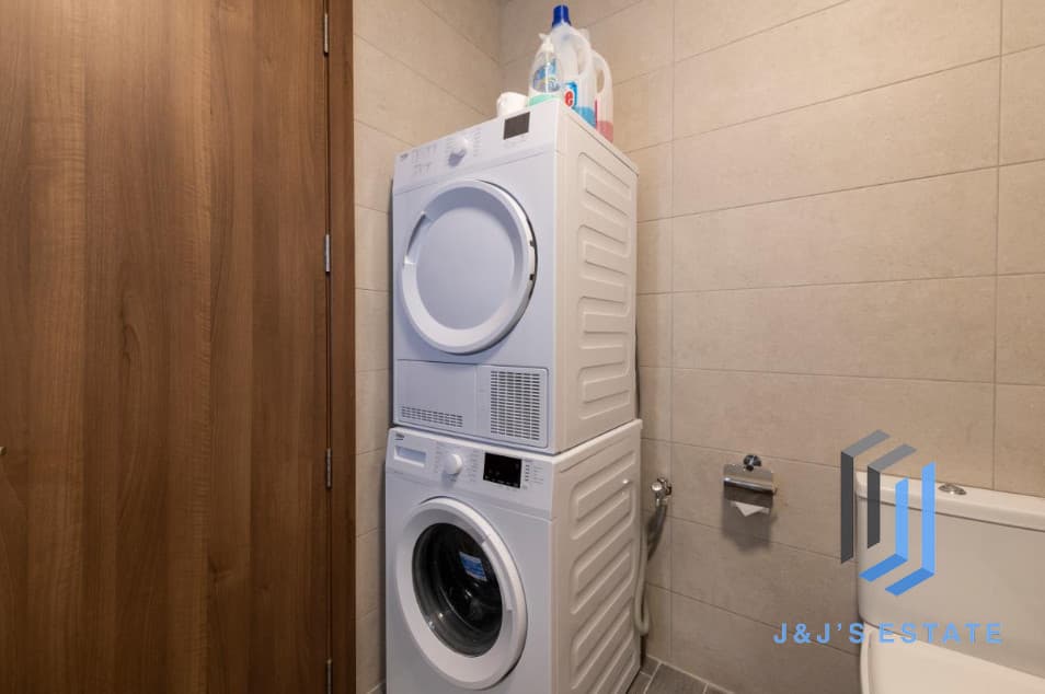 Fully Furnished 2-Bed Apartment in Kappara · 6