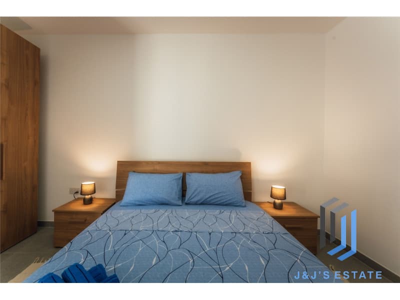 Furnished 2-Bed, 2-Bath Apartment in Pieta · 13
