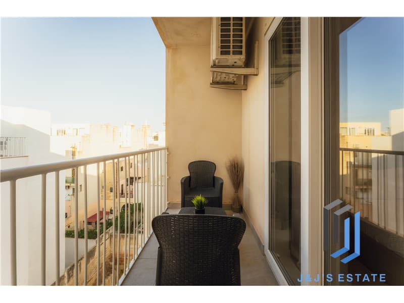 Furnished 1-Bedroom Apartment in Pieta · 10