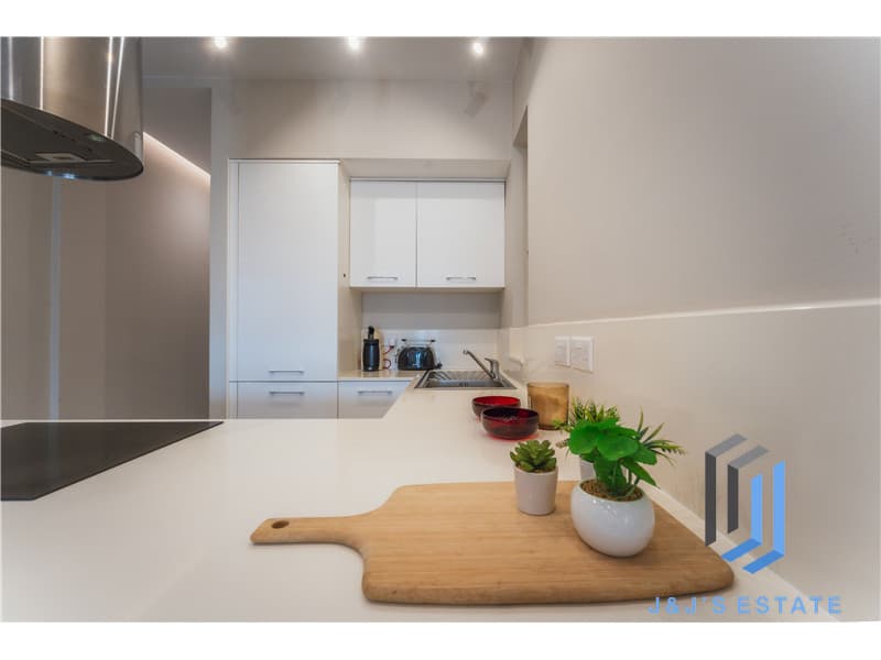 Furnished 1-Bedroom Apartment in Pieta · 5
