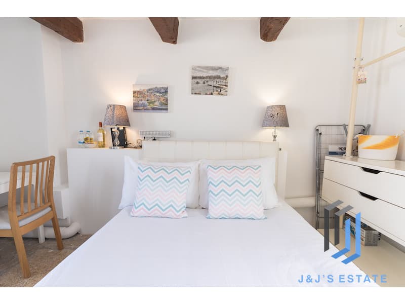 Furnished 1-Bedroom Apartment in Valletta · 3