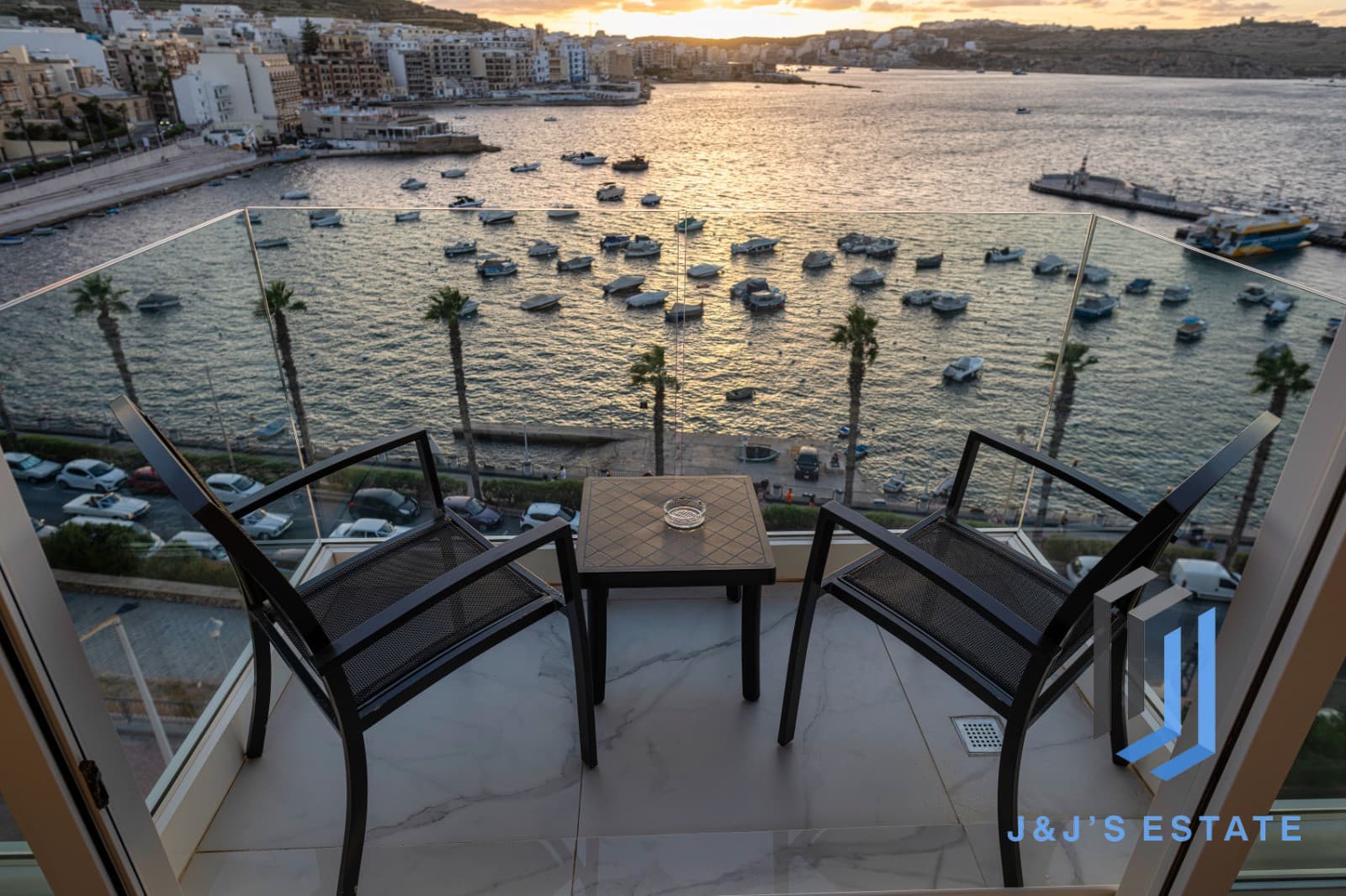 Sea-View 1-Bed Duplex in Bugibba, Fully Furnished · 45