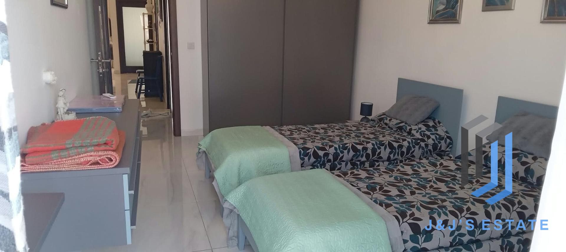 3 chambres · Appartement à Pembroke · 8