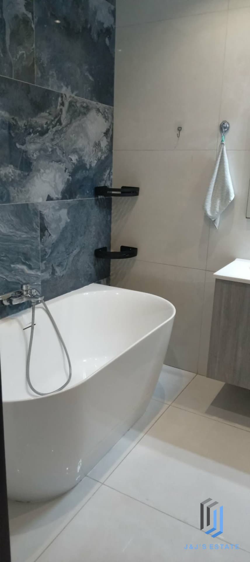 3 chambres · Appartement à Pembroke · 11