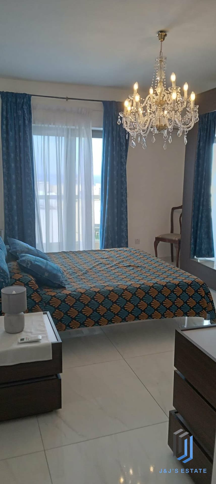 3 chambres · Appartement à Pembroke · 5