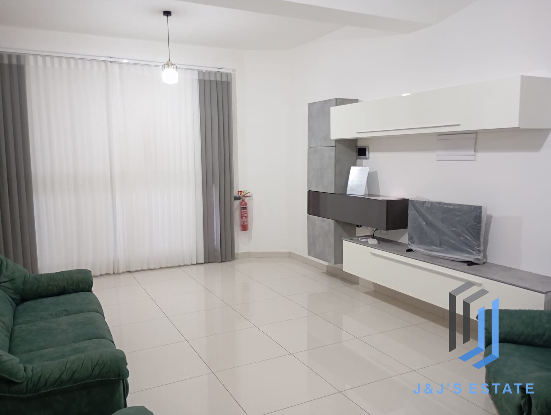 Furnished 3-Bedroom Maisonette in Naxxar