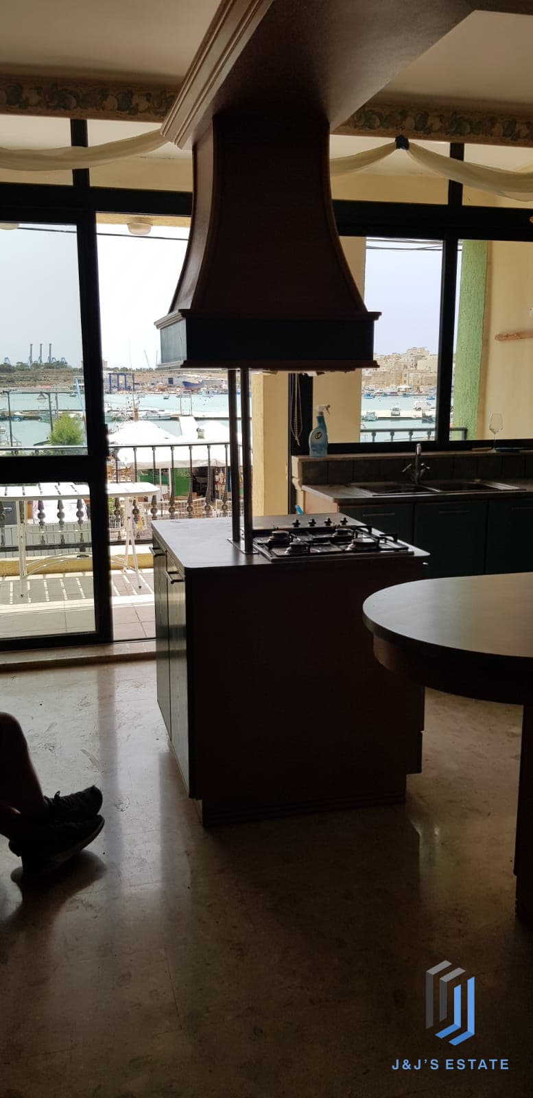 3 habitaciones · Piso en Marsaxlokk · 4