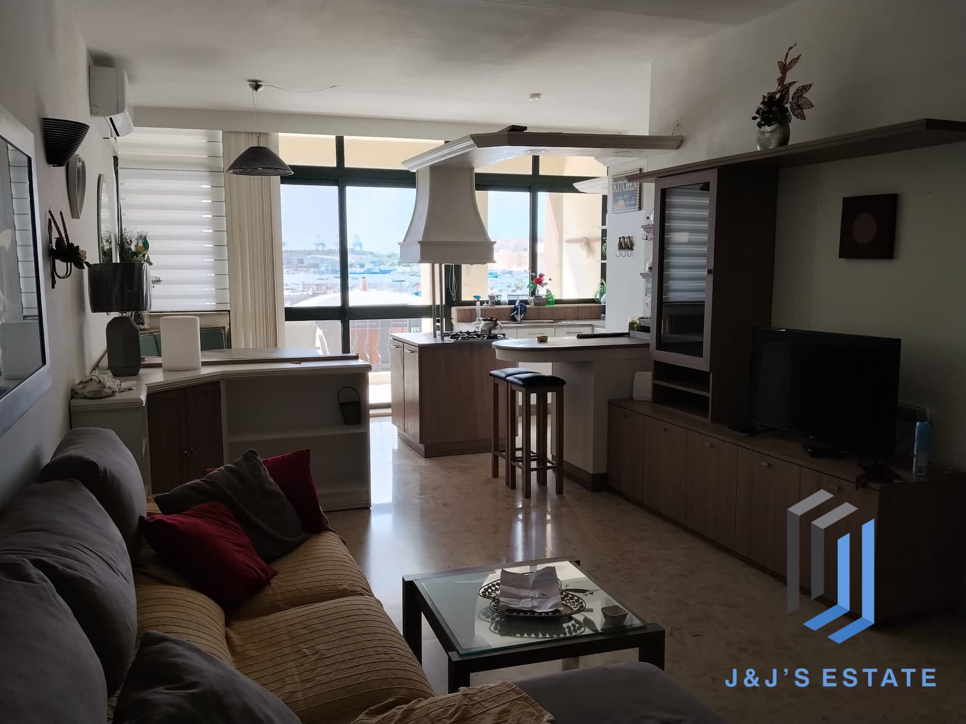 Furnished 3-Bed Apartment in Marsaxlokk · 3