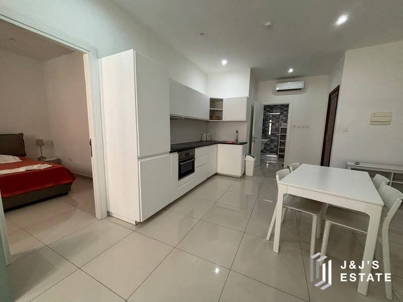 Fully Furnished 1-Bedroom Apartment on the 1st Floor in Sliema · 3