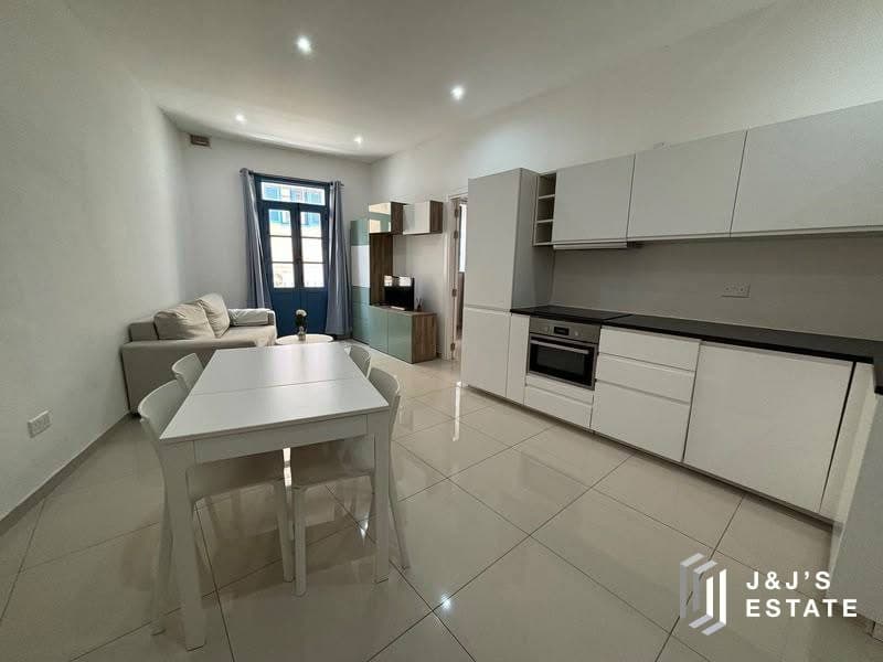 Fully Furnished 1-Bedroom Apartment on the 1st Floor in Sliema · 4