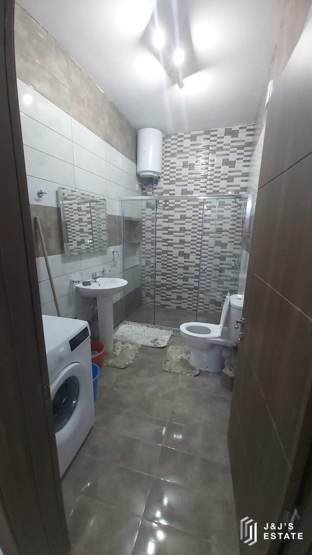 3-Bedroom Apartment for Rent in Marsaxlokk · 7