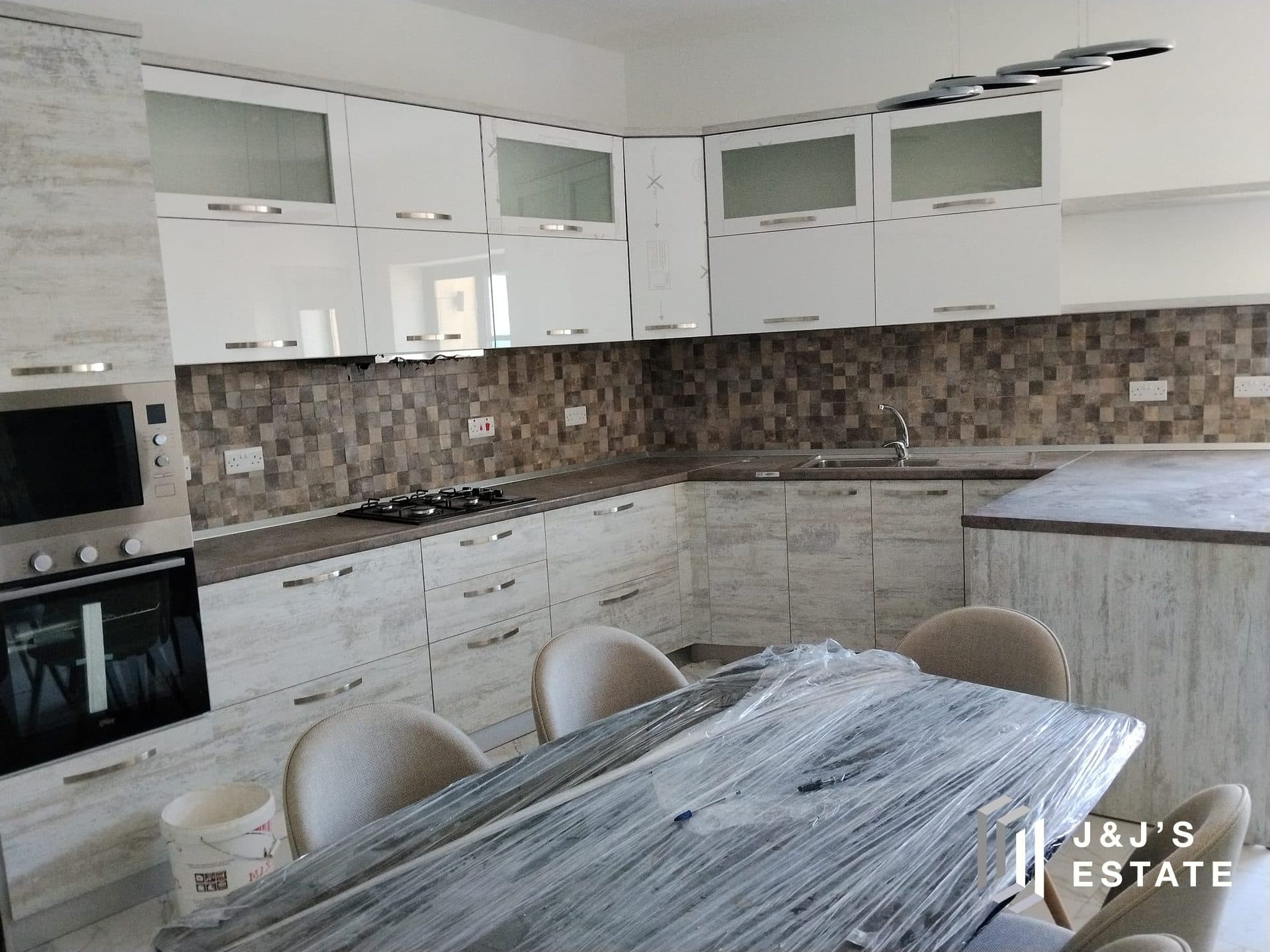 3-Bedroom Apartment for Rent in Marsaxlokk · 2