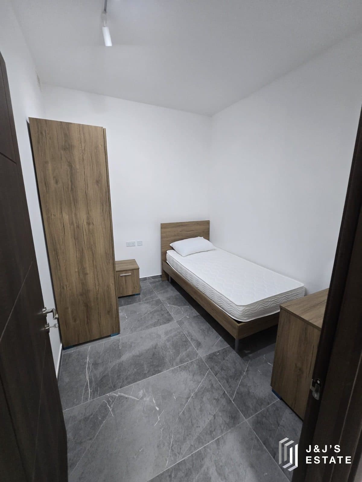 Brand new 3-bedroom maisonette with garage in central Birkirkara · 6