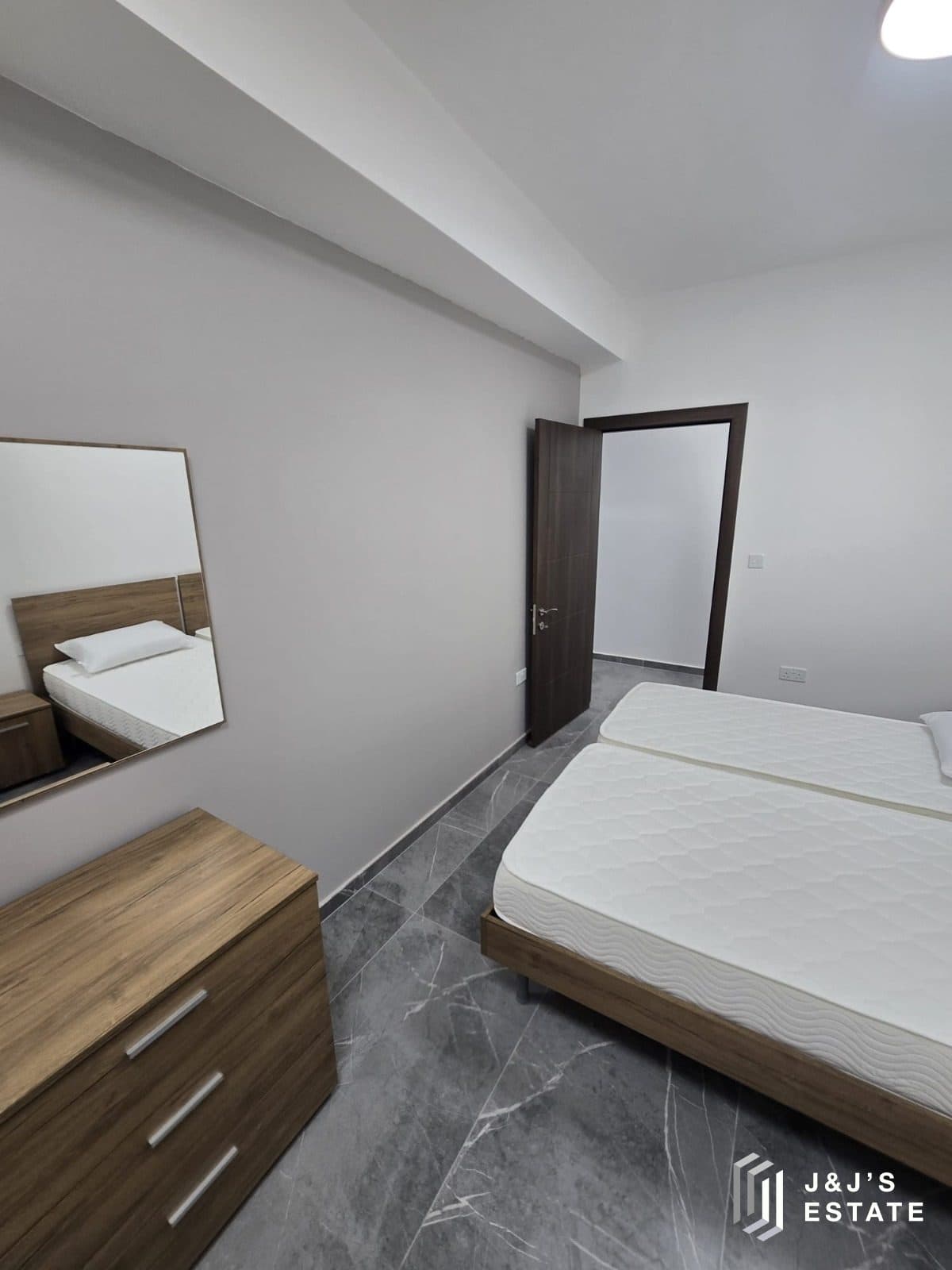 Brand new 3-bedroom maisonette with garage in central Birkirkara · 8